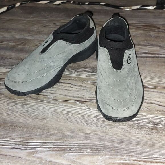 PROPET WASH N WEAR SLIP ON   WOMEN'S CASUAL SHOE Sz 7.5W (d) 7.5 Wide   NWOT - Picture 1 of 8